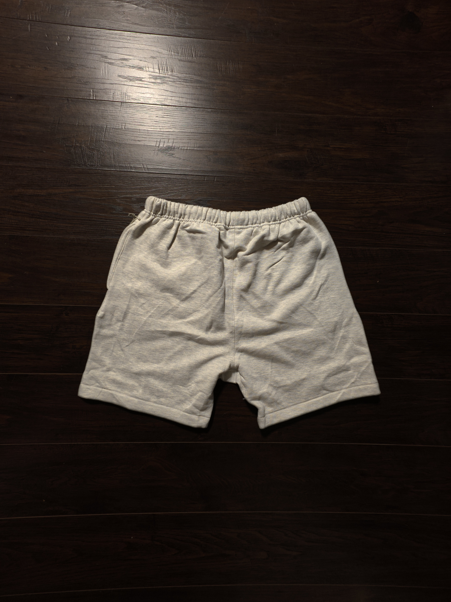 Fear of God Essentials Sweatshort Light Oatmeal [NEW]