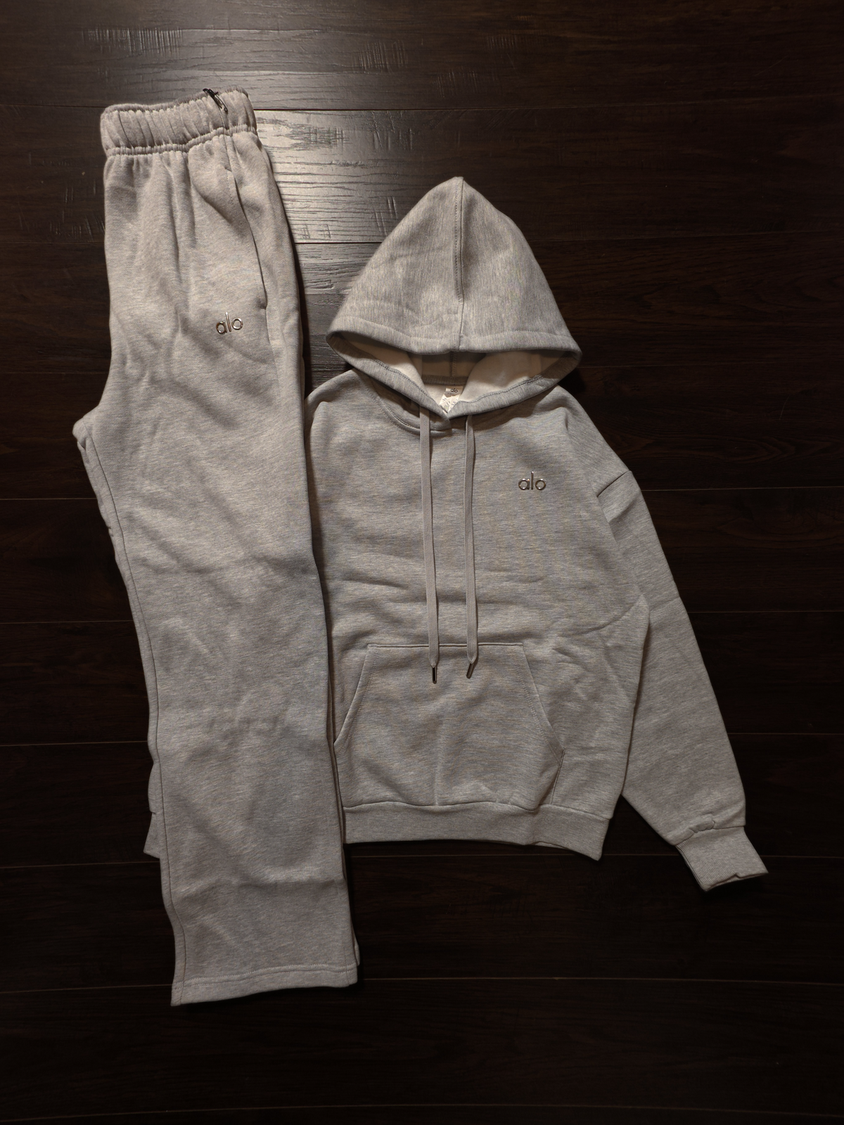 Alo Accolade Hoodie & Straight-Leg Sweatpant Set - Athletic Heather Grey [NEW]