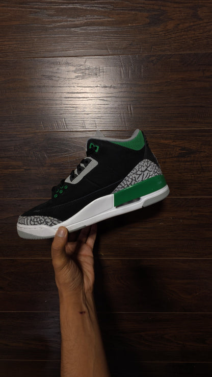Jordan 3 Retro Pine Green [USED] - 9 M