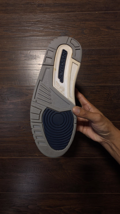 Jordan 3 Retro Midnight Navy [USED] - 9 M