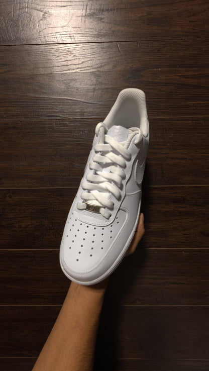 Nike Air Force 1 Low '07 White [NEW] - 9M/10M/10.5M