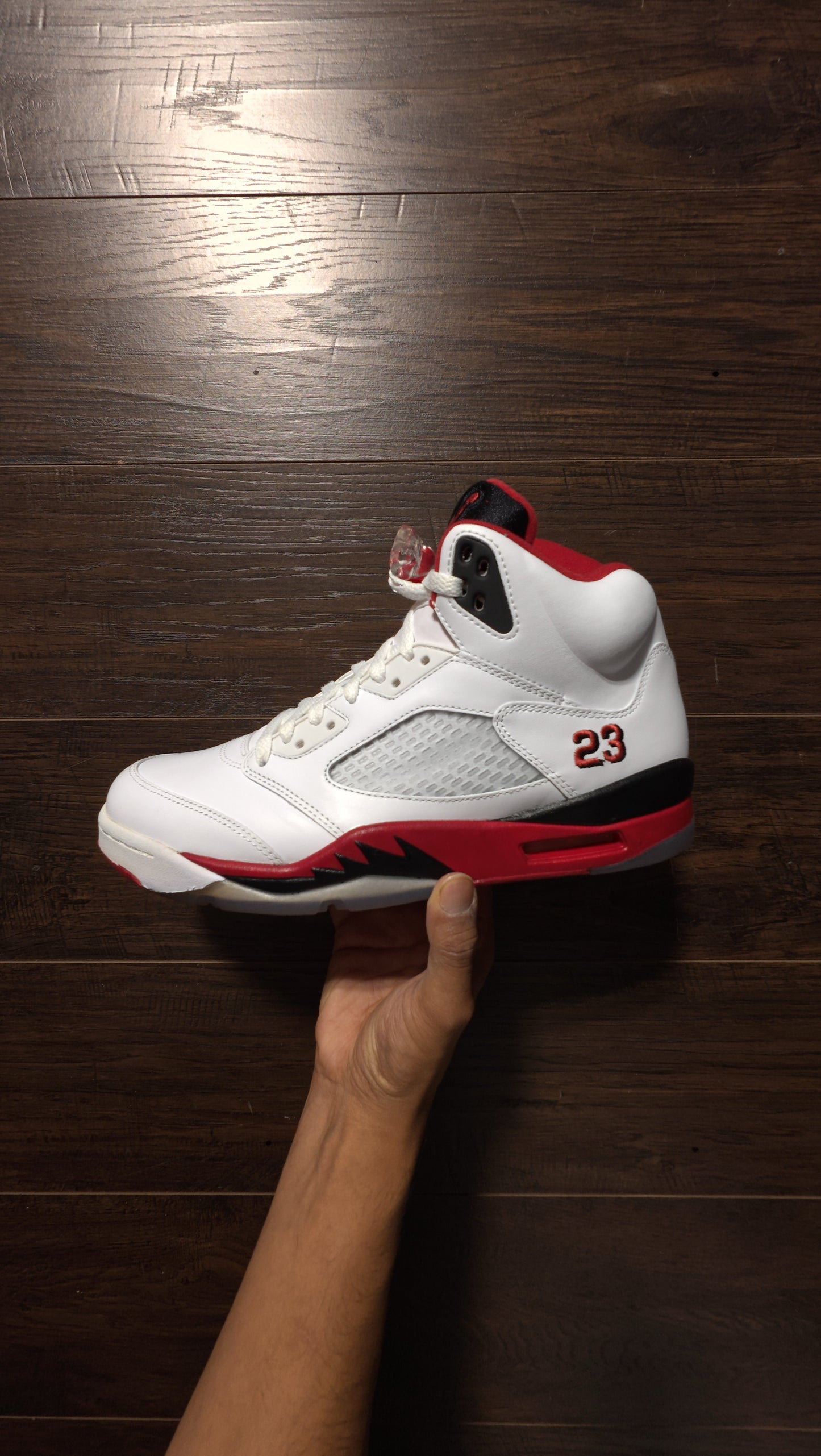 Jordan 5 Retro Fire Red Black Tongue (2013) [NEW] - 9.5 M