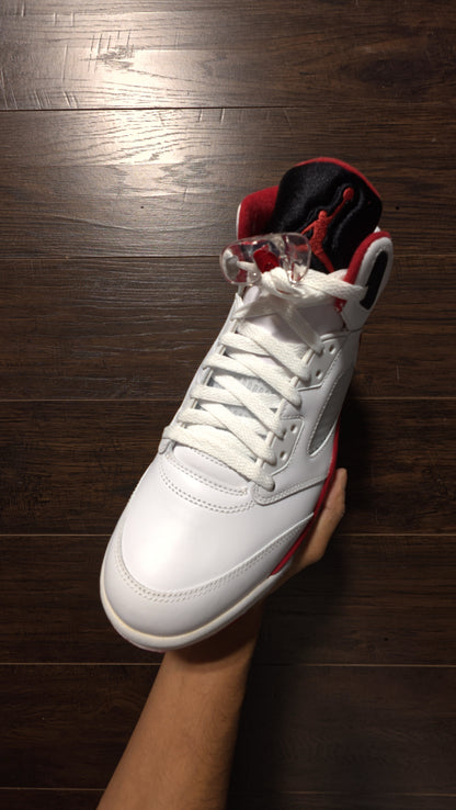 Jordan 5 Retro Fire Red Black Tongue (2013) [NEW] - 9.5 M