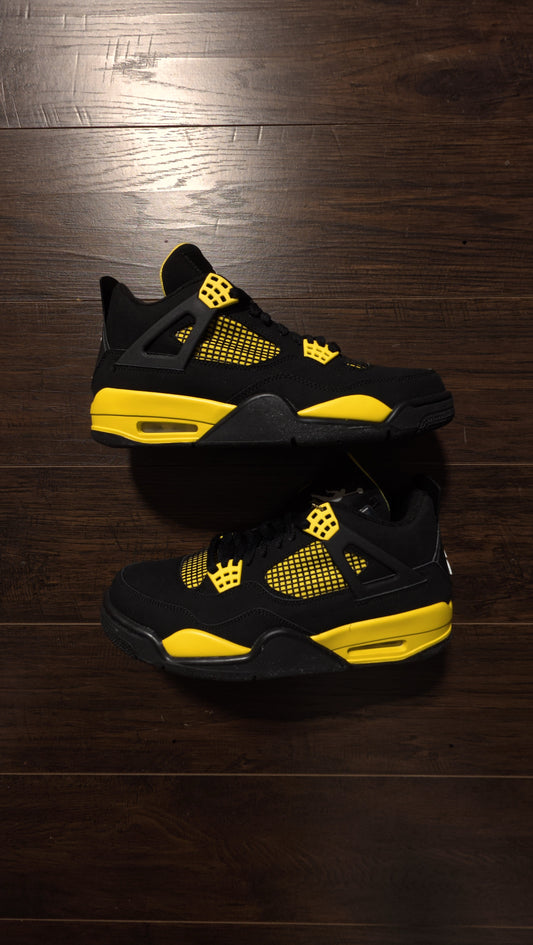 Jordan 4 Retro Thunder (2012) [NEW] - 9.5 M