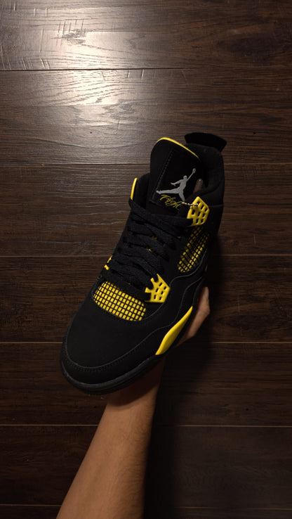 Jordan 4 Retro Thunder (2012) [NEW] - 9.5 M