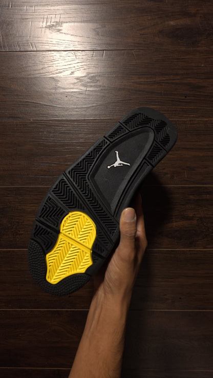 Jordan 4 Retro Thunder (2012) [NEW] - 9.5 M