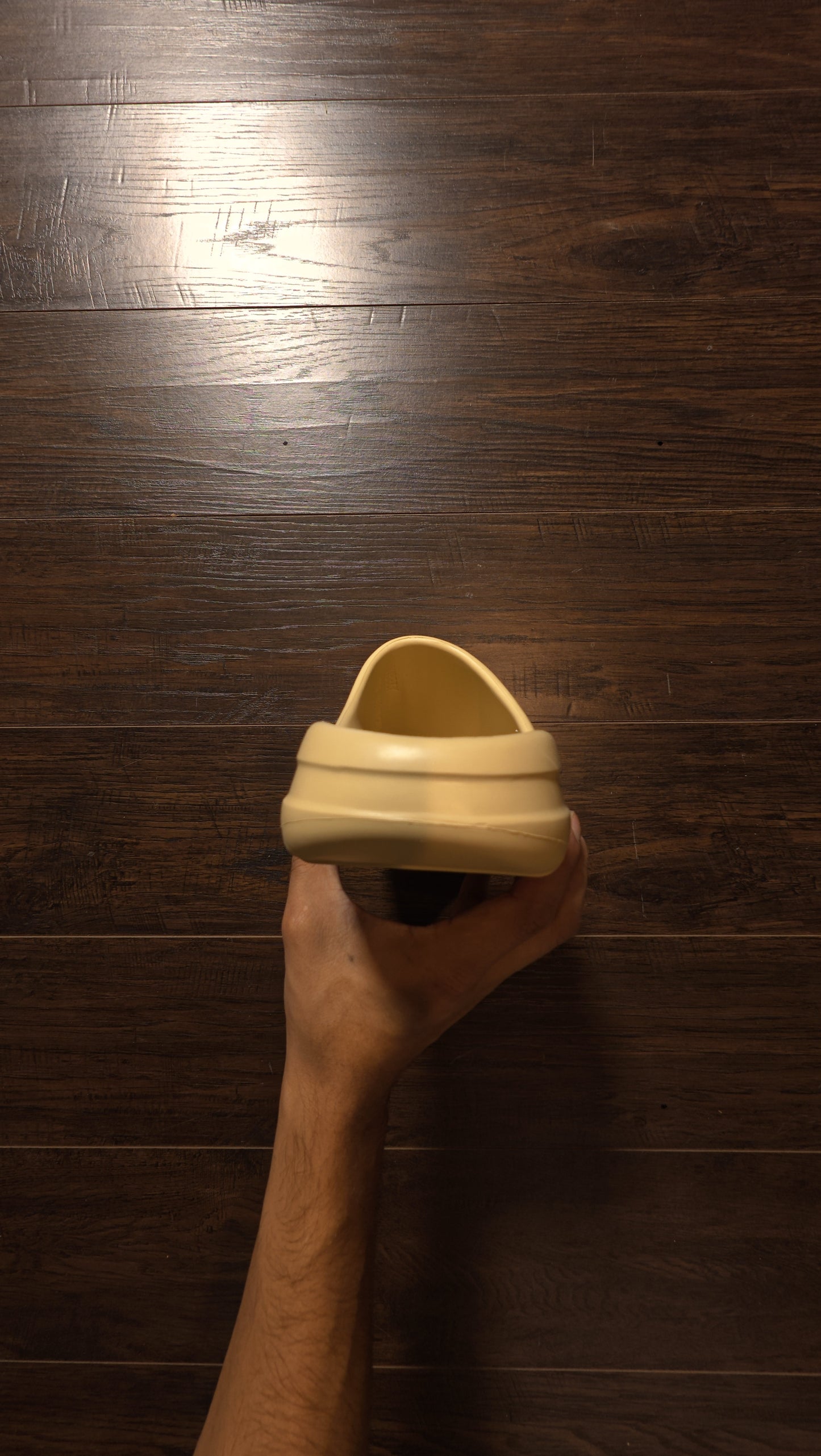 adidas Yeezy Slide Desert Sand [USED] - 7Y