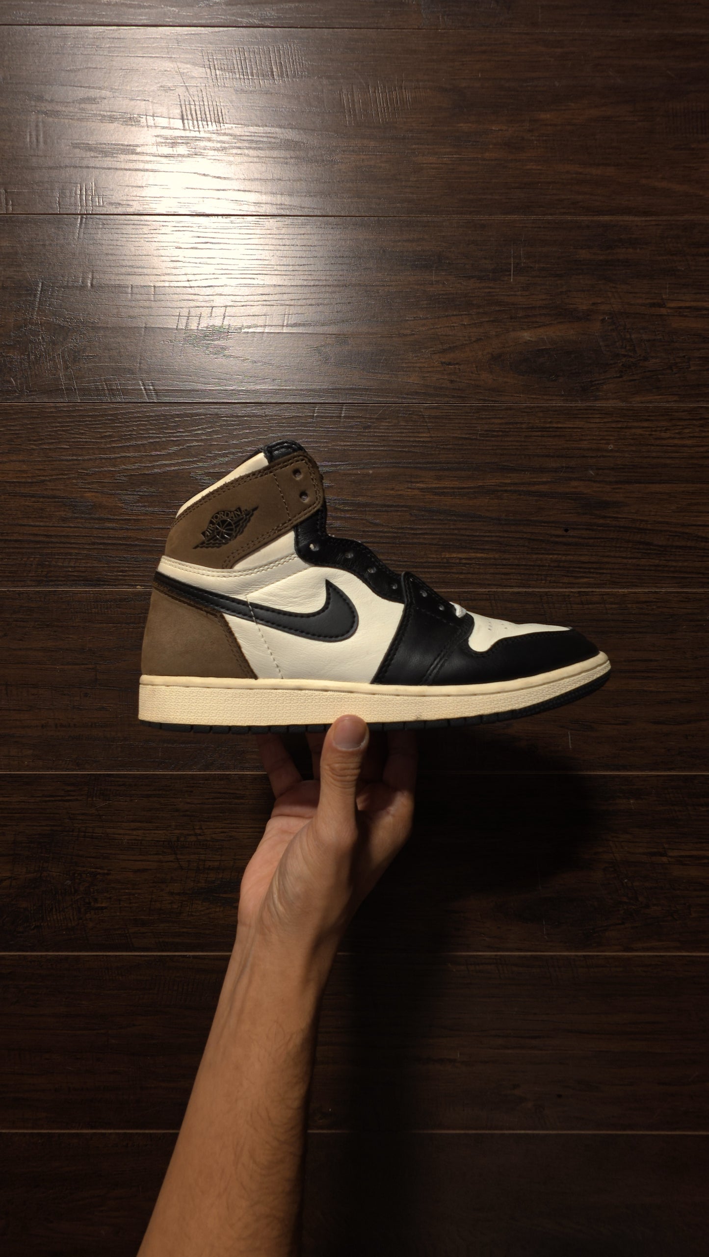 Jordan 1 Retro High Dark Mocha (GS) [USED] - 7Y