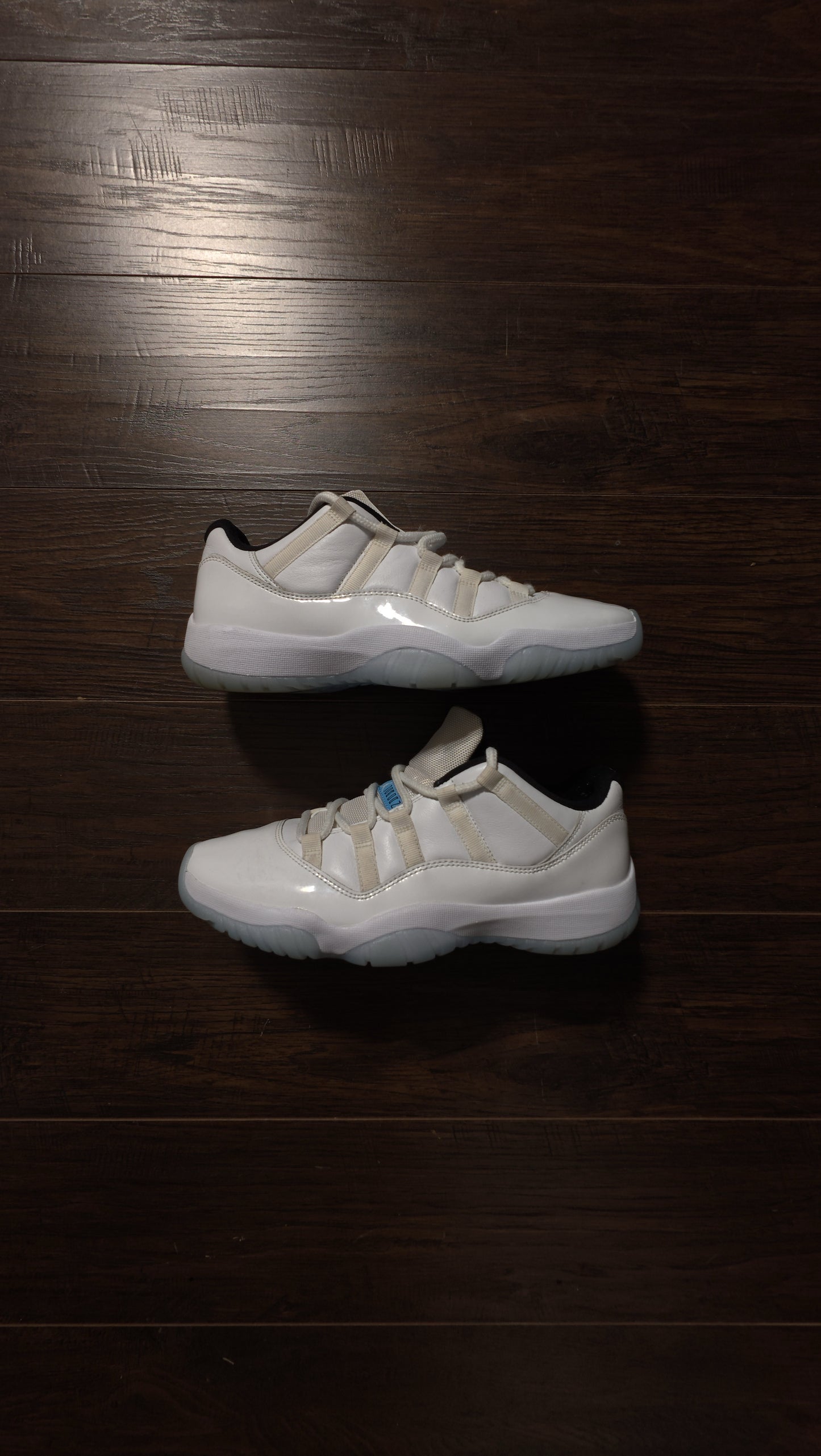Jordan 11 Retro Low Legend Blue [USED] - 9.5 M