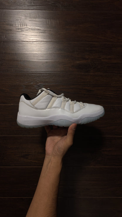 Jordan 11 Retro Low Legend Blue [USED] - 9.5 M