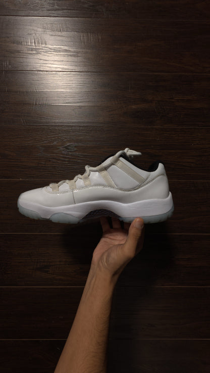 Jordan 11 Retro Low Legend Blue [USED] - 9.5 M