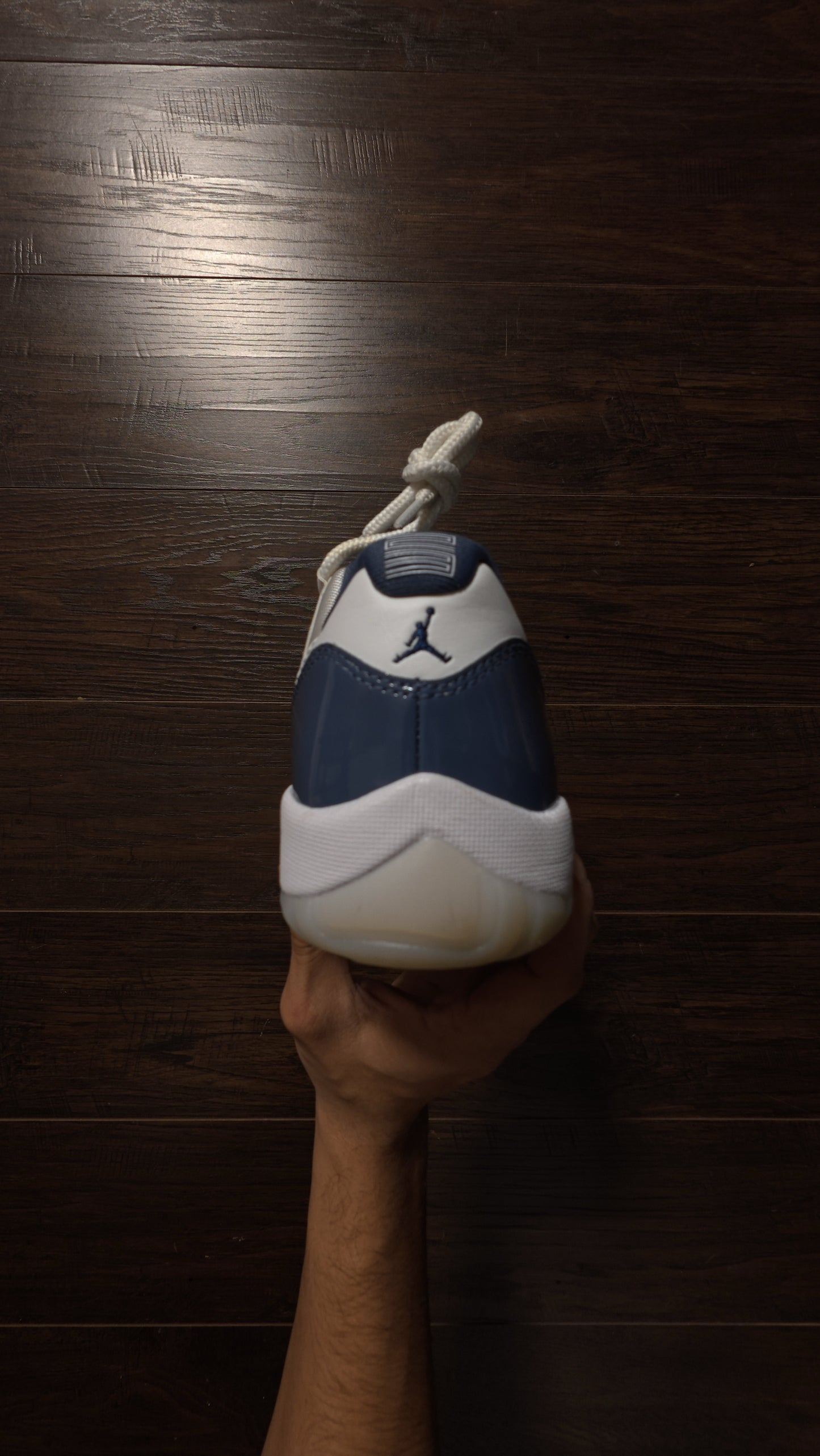 Jordan 11 Retro Low Diffused Blue [USED] - 9.5 M
