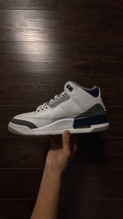 Jordan 3 Retro Midnight Navy [USED] - 9 M