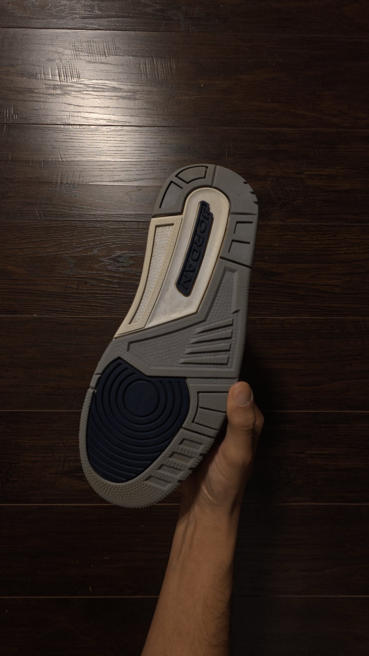 Jordan 3 Retro Midnight Navy [USED] - 9 M