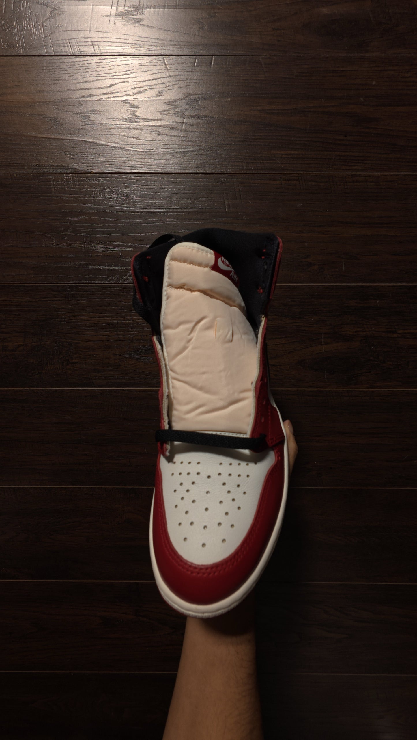 Jordan 1 Retro High OG Chicago Lost and Found [NEW] – 11M