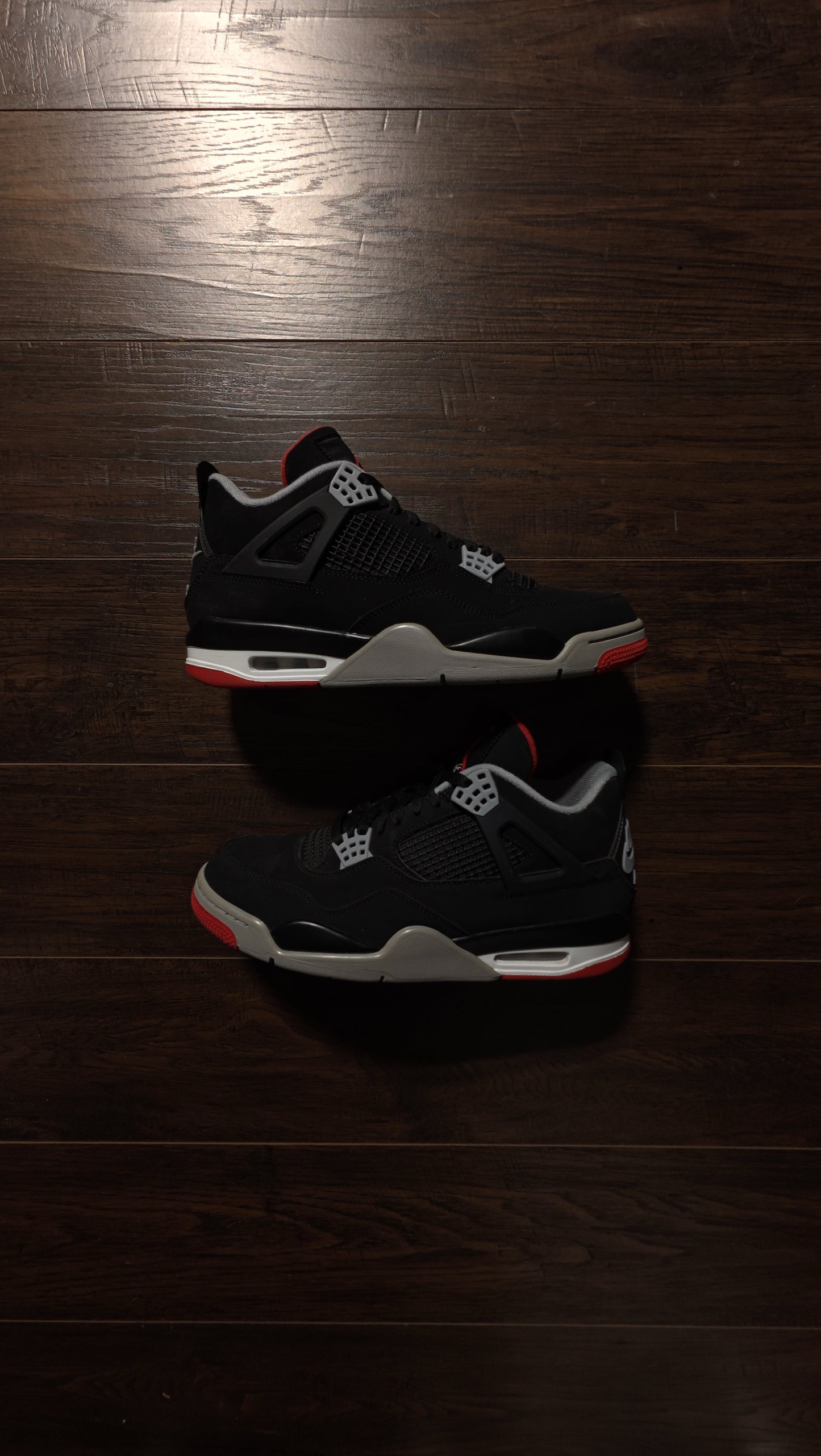 Jordan 4 Retro Bred (2019) [USED] – 11M