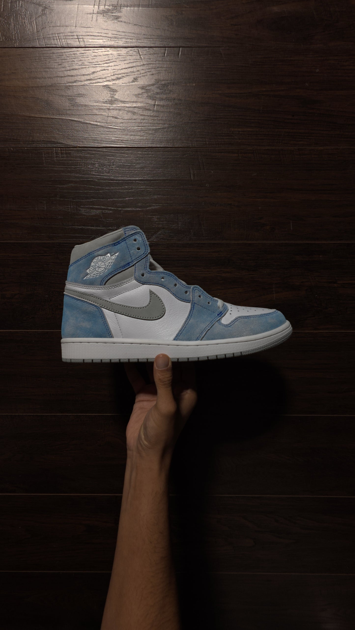 Jordan 1 Retro High Hyper Royal Smoke Grey [USED] – 11M