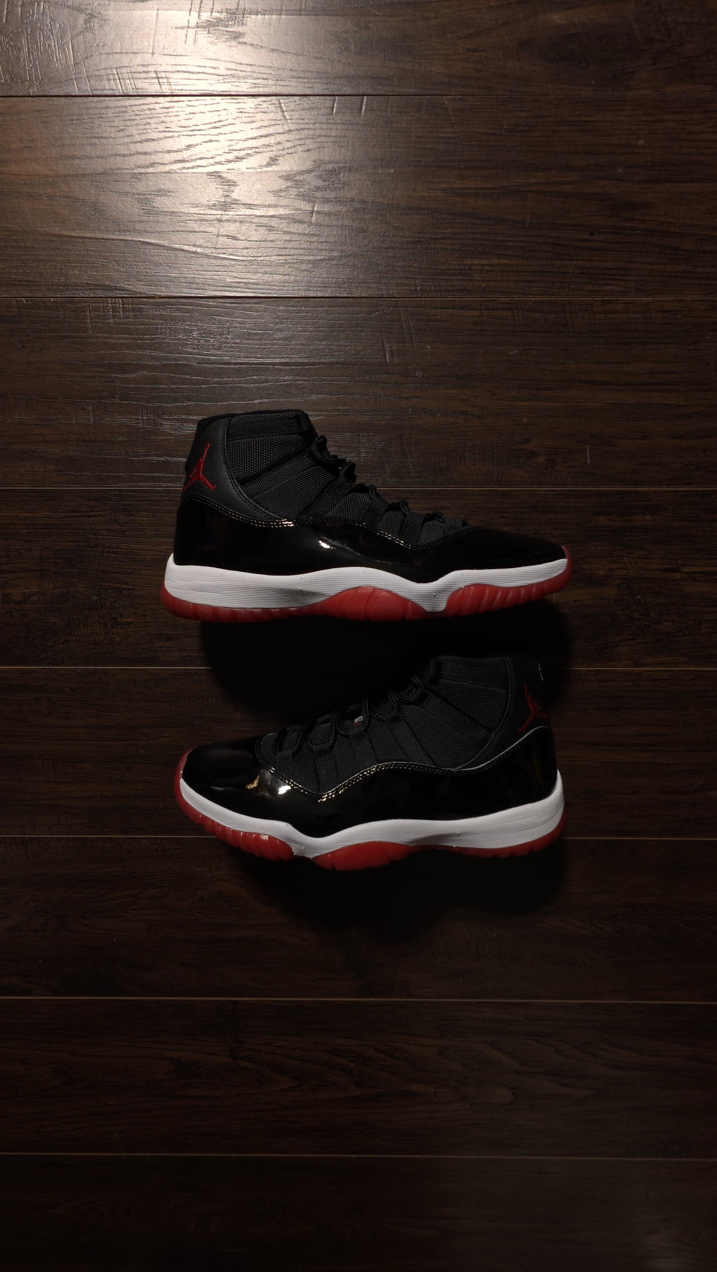 Jordan 11 Retro Playoffs Bred (2019) [USED] – 11M