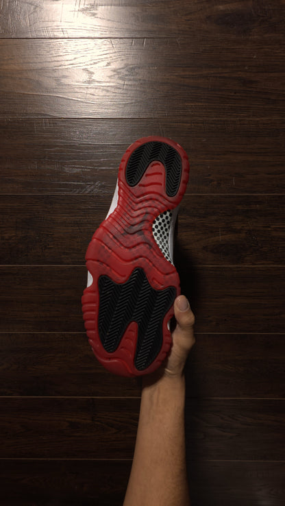Jordan 11 Retro Playoffs Bred (2019) [USED] – 11M