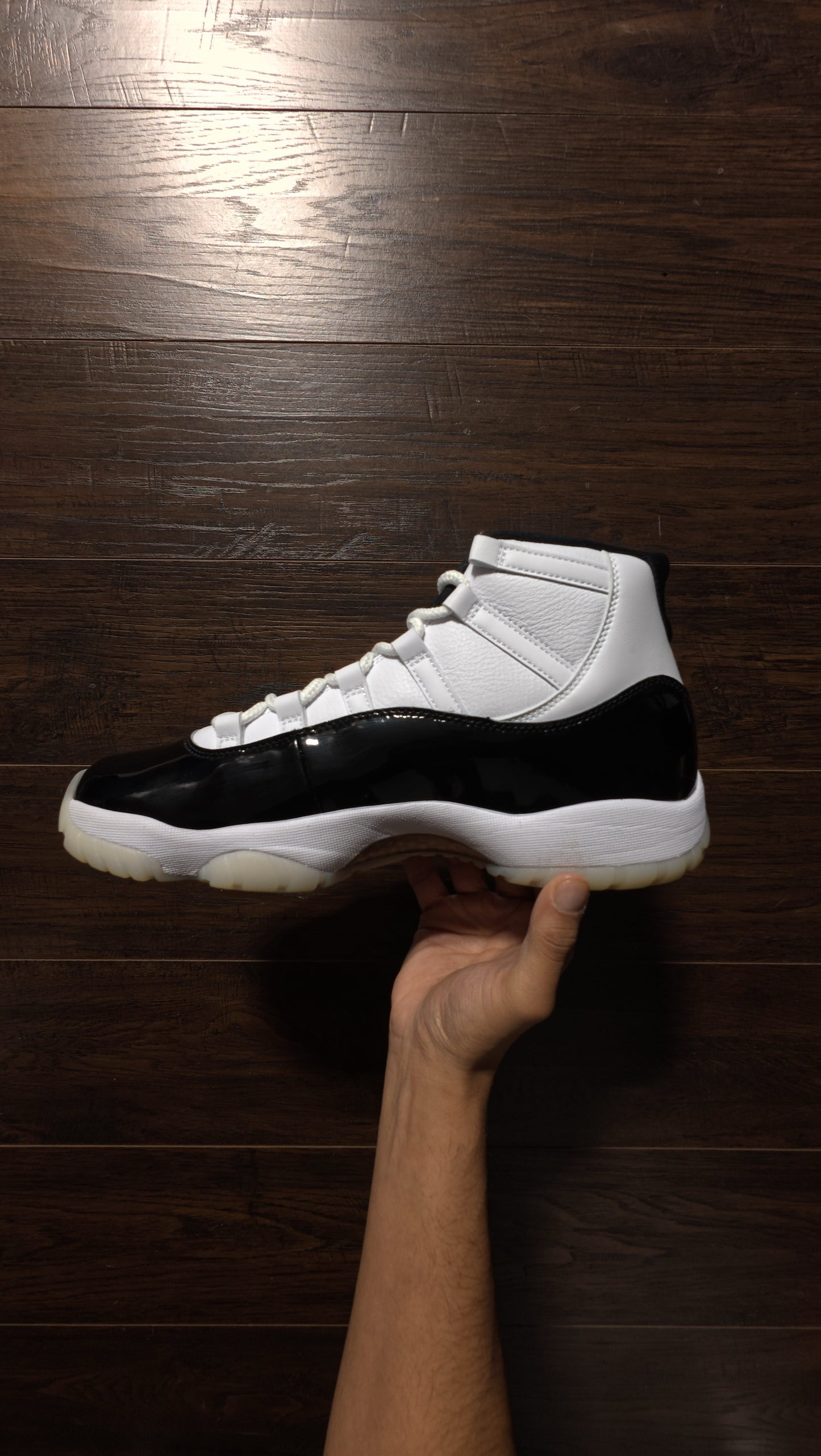 Jordan 11 Retro DMP Gratitude (2023) [USED] – 11M