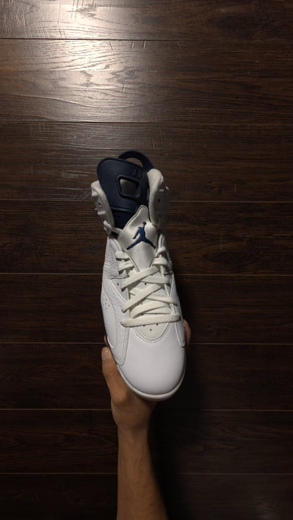 Jordan 6 Retro Midnight Navy (2022) [USED] – 11M
