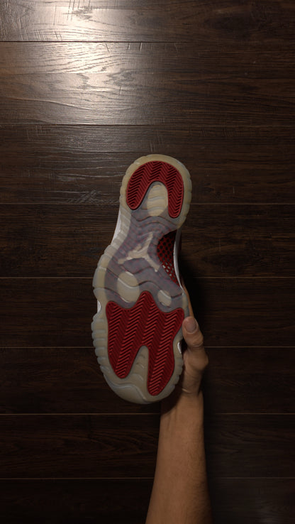 Jordan 11 Retro Cherry (2022) [USED] – 11M
