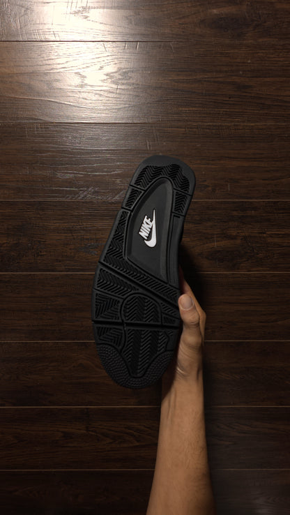 Jordan 4 Retro Black Cat (2025) [NEW]