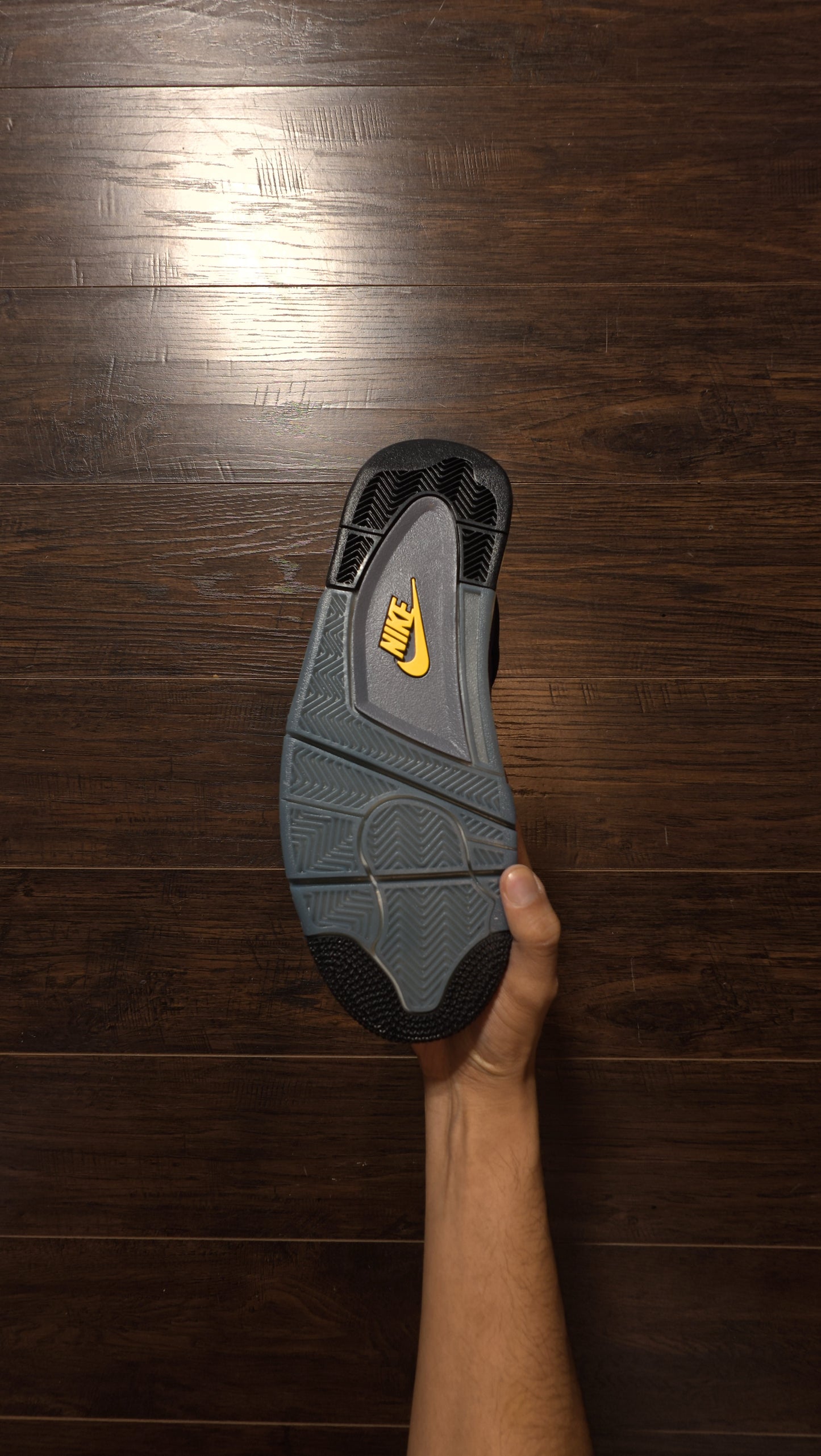 Jordan 4 Retro Lakers [NEW]