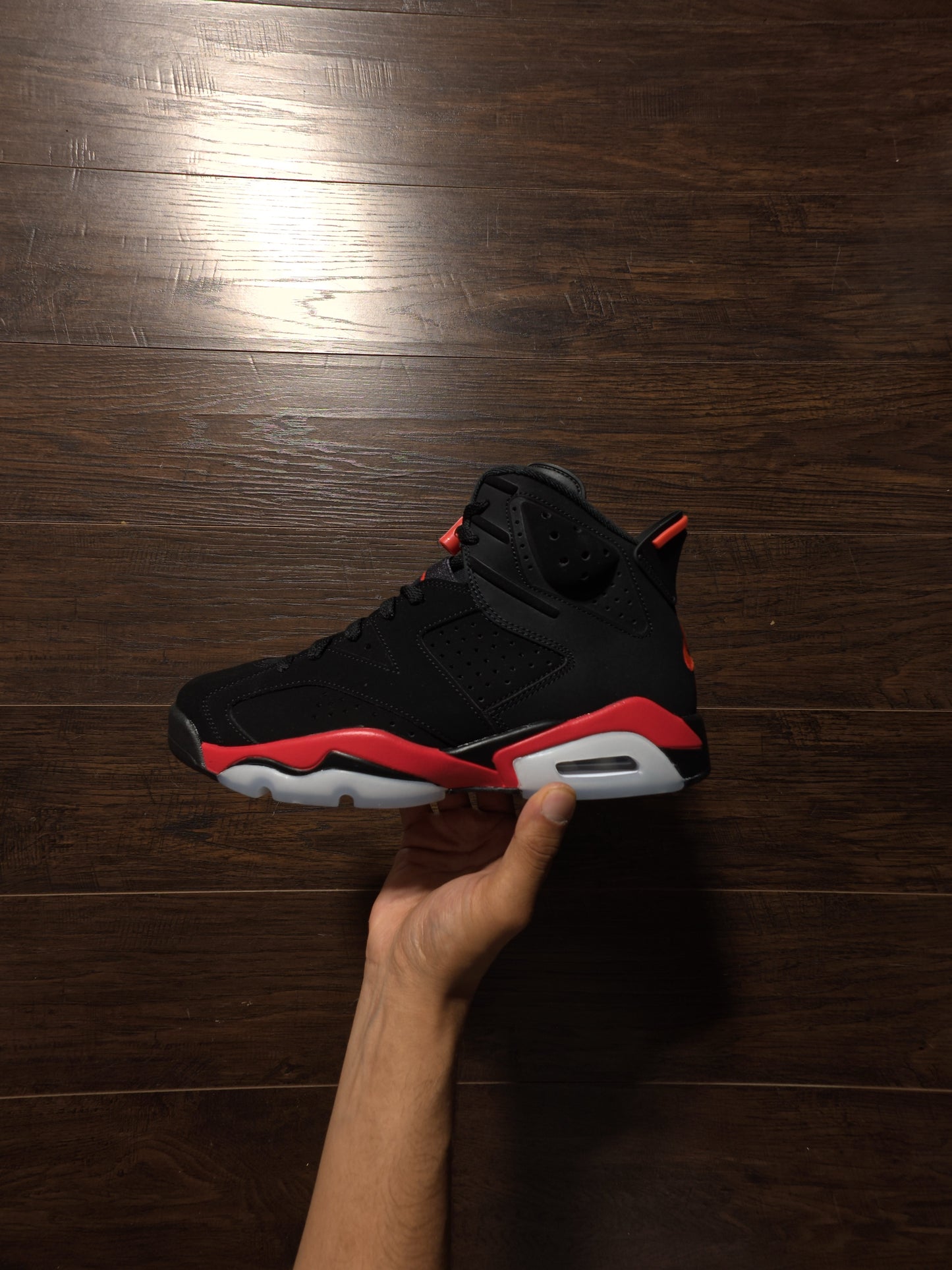 Jordan 6 Retro Infrared Salesman [NEW]