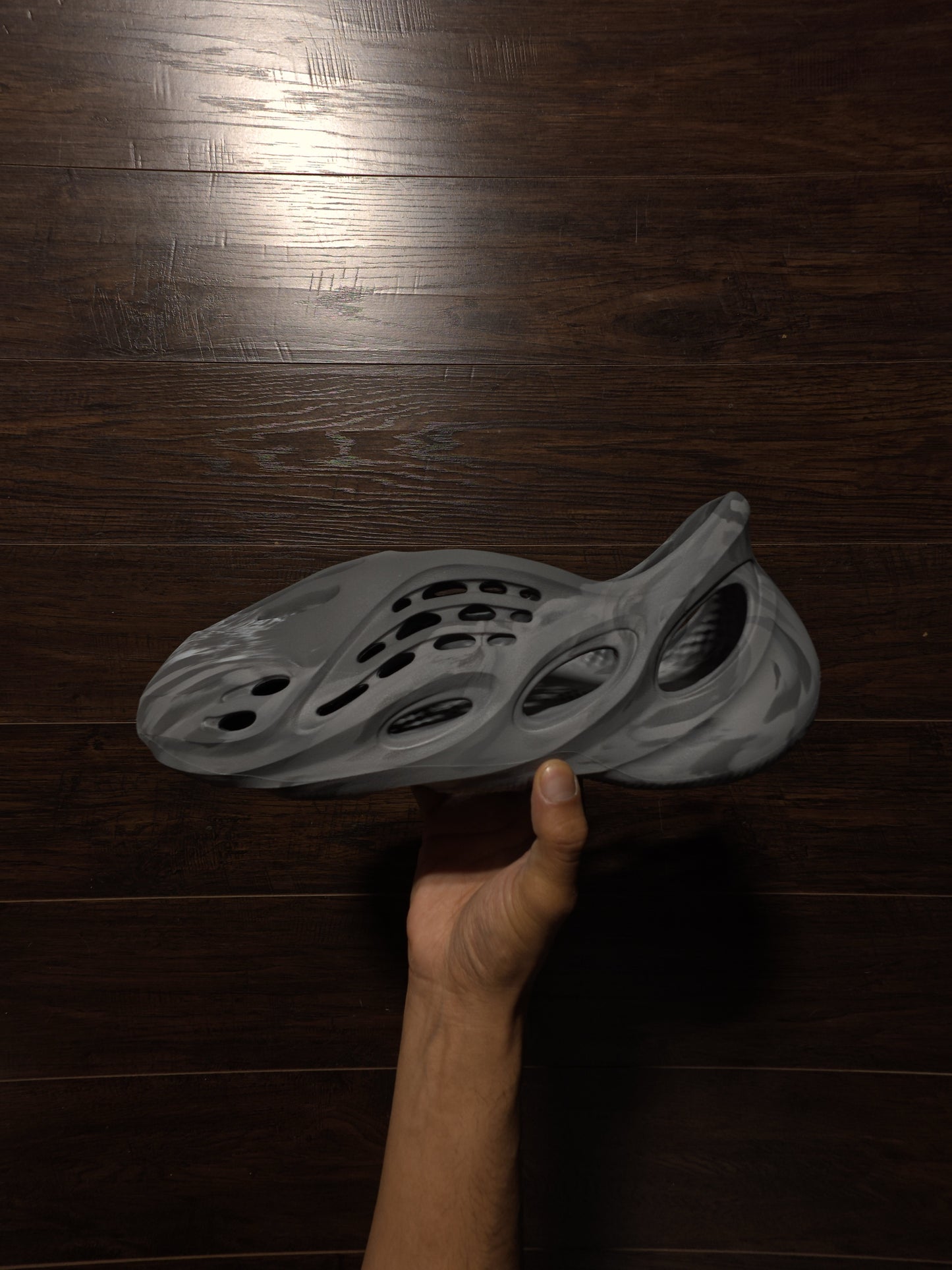 adidas Yeezy Foam RNR MX Granite [NEW] – 12M