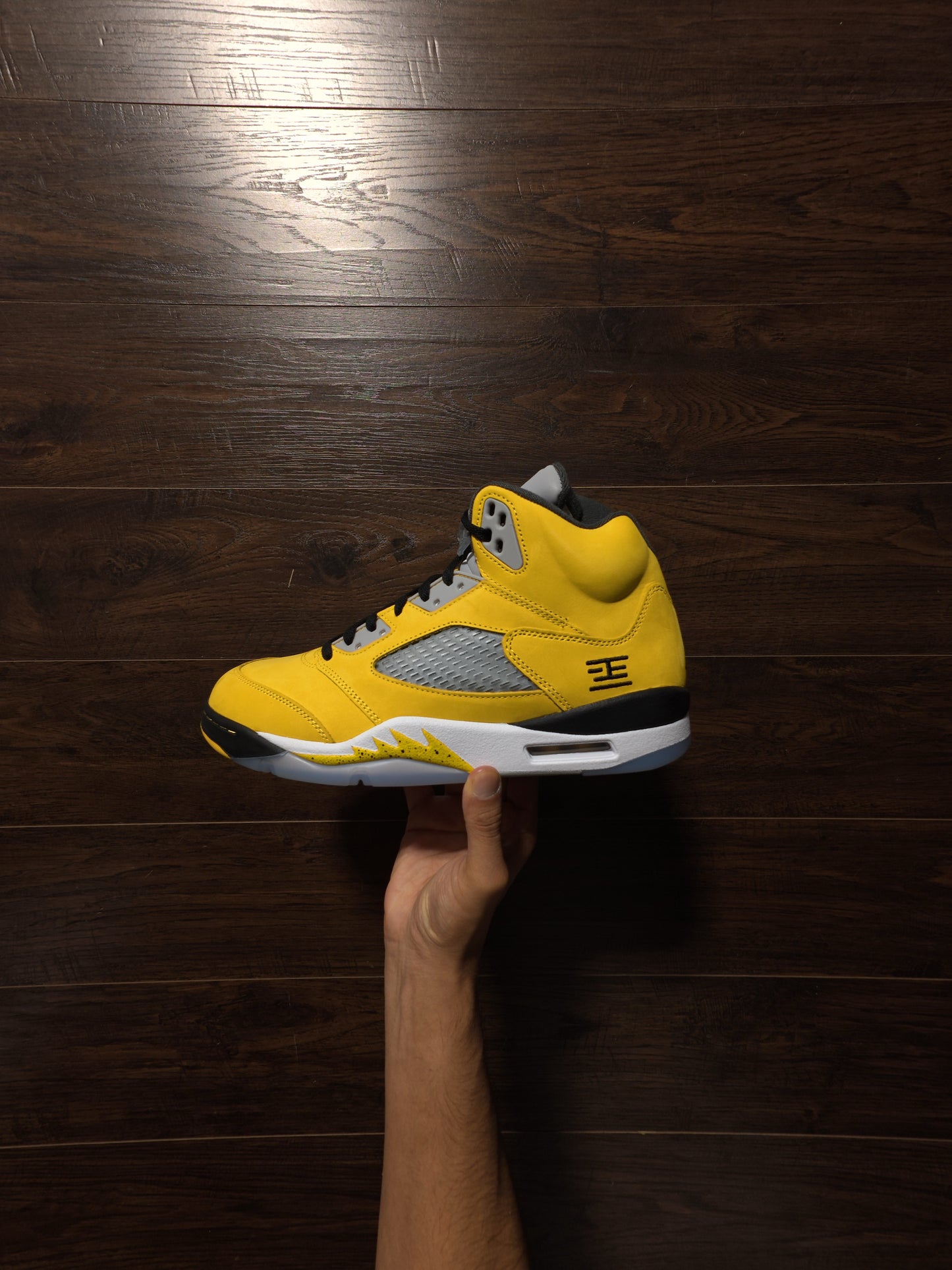 Jordan 5 Retro Tokyo T23 (2025) [NEW] - 11M