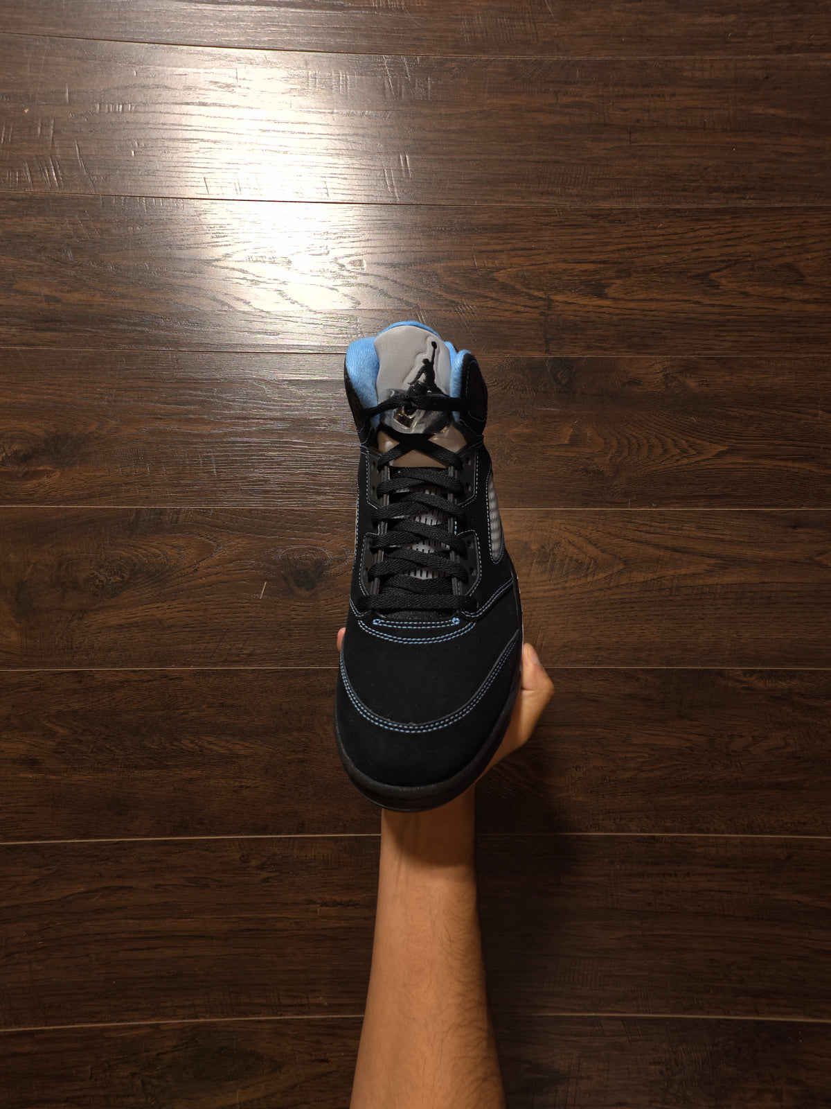 Jordan 5 Retro Black University Blue (2026) [NEW] - 10.5M