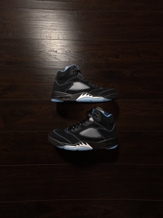 Jordan 5 Retro Black University Blue (2026) [NEW] - 10.5M
