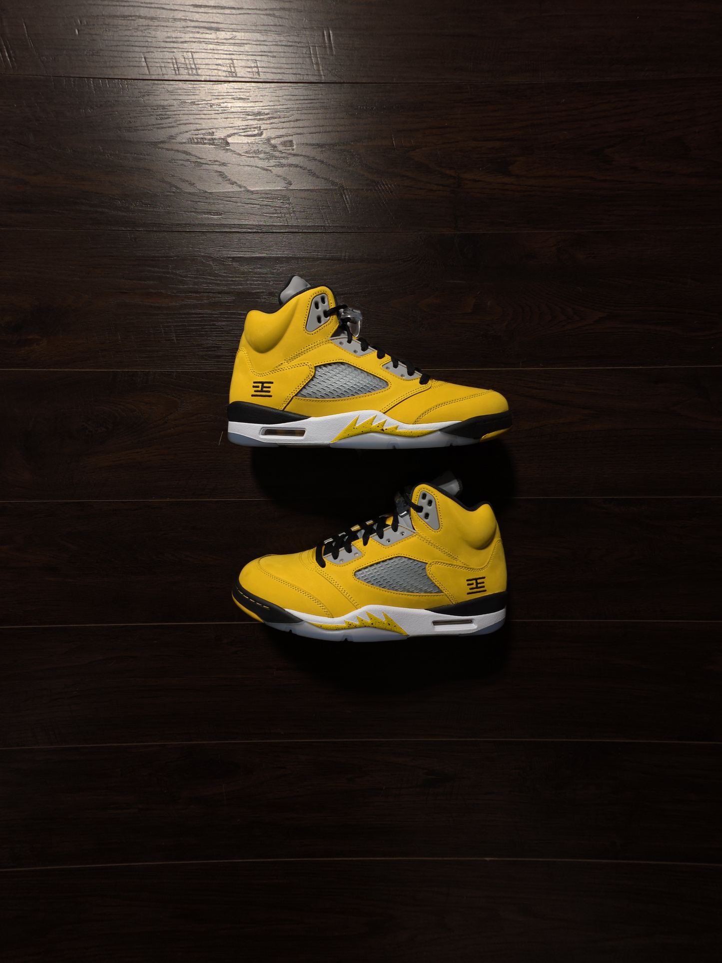 Jordan 5 Retro Tokyo T23 (2025) [NEW] - 11M