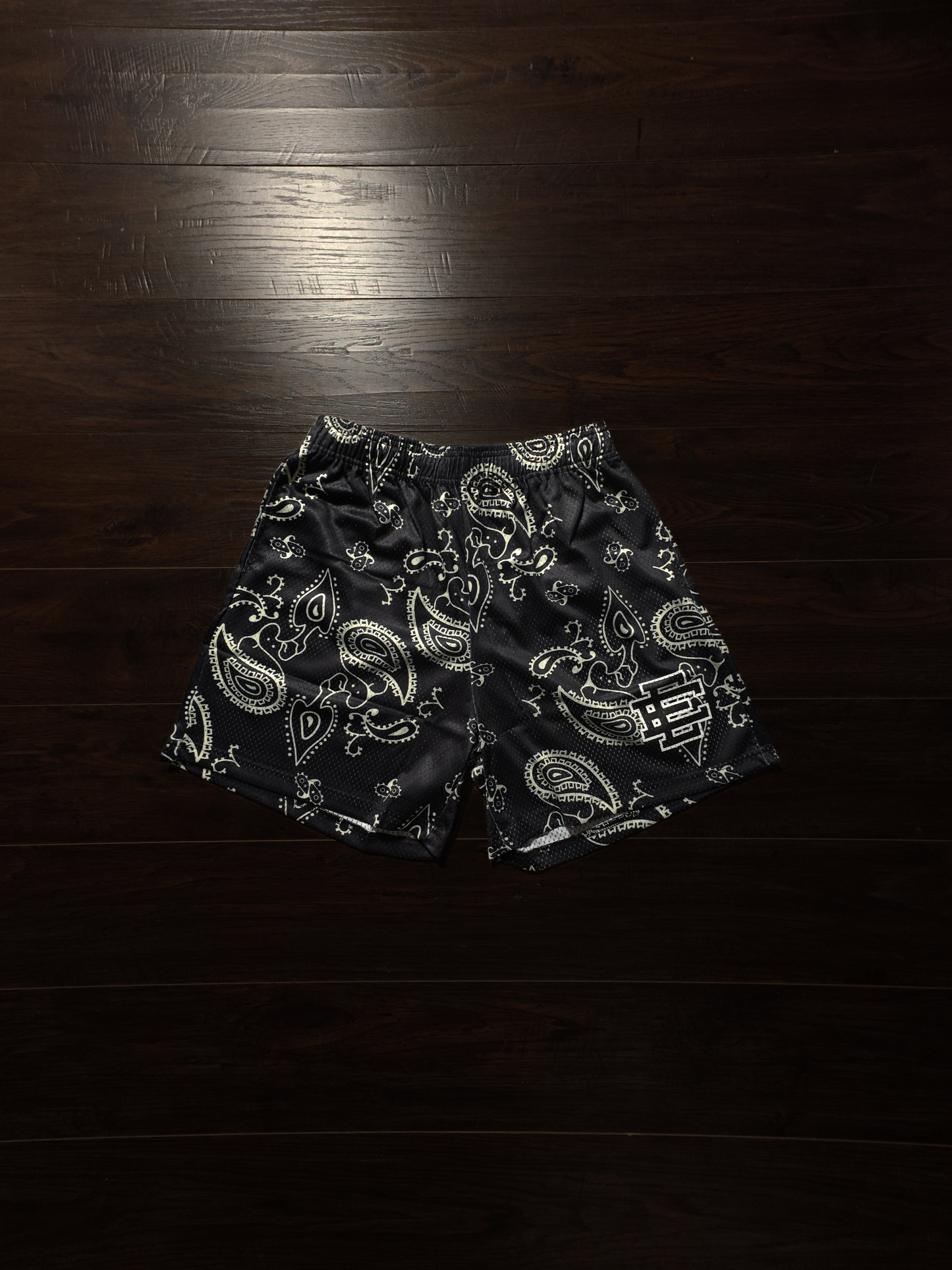 Eric Emanuel EE Basic Short 'Black Paisley' [NEW]