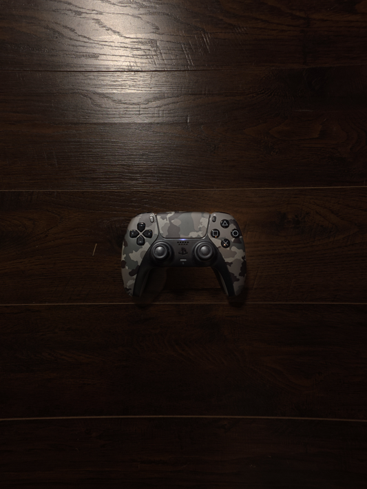 Sony PlayStation 5 DualSense Wireless Controller – Gray Camouflage [USED]