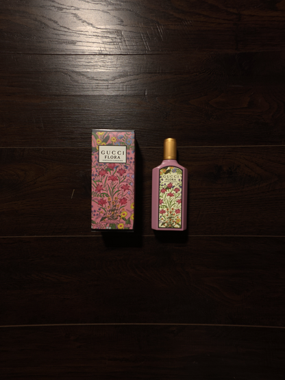 Gucci Flora Gorgeous Gardenia Eau de Parfum [NEW] - 3.3 FL. OZ. / 100 mL