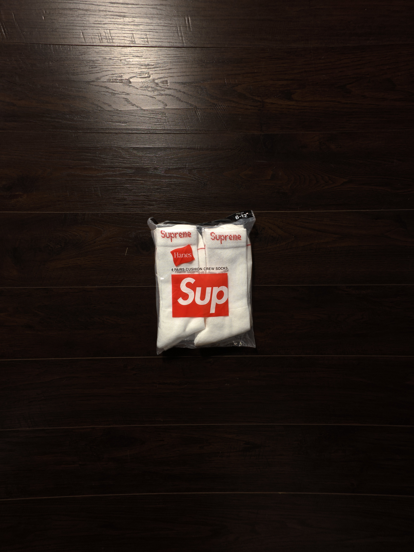 Supreme Hanes Crew Socks (4 Pack) White [NEW] - Fits Size 6-12