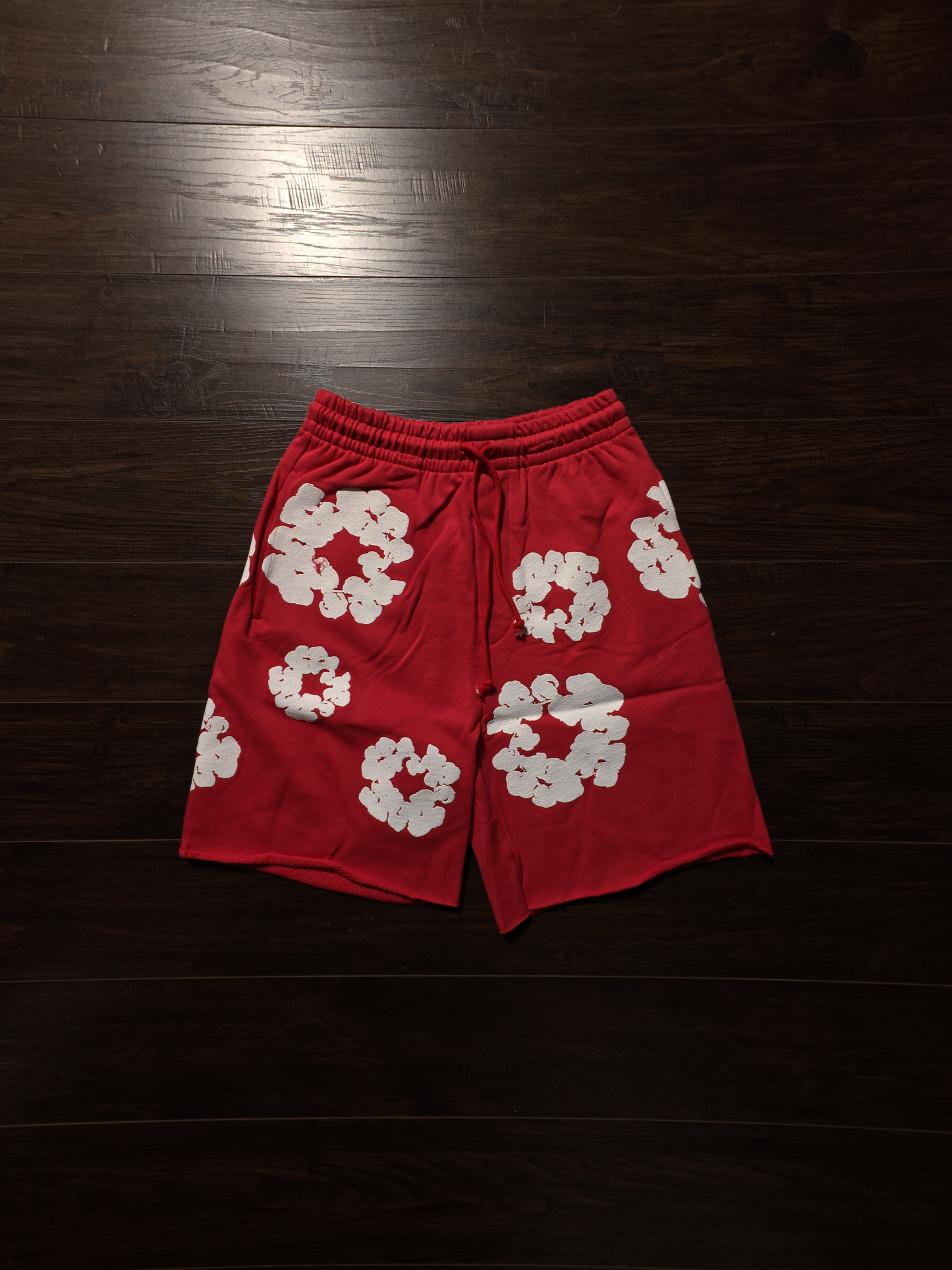 Denim Tears The Cotton Wreath Shorts Red [NEW]