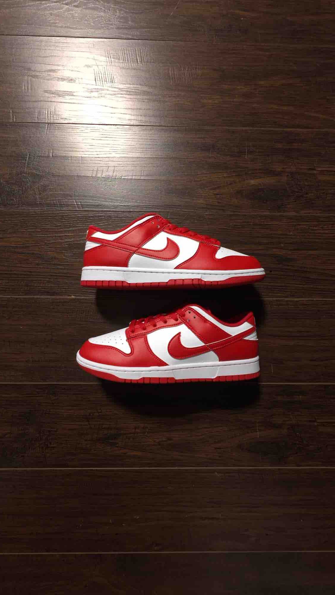 Nike Dunk Low SP St. John's [NEW] - 9.5 M