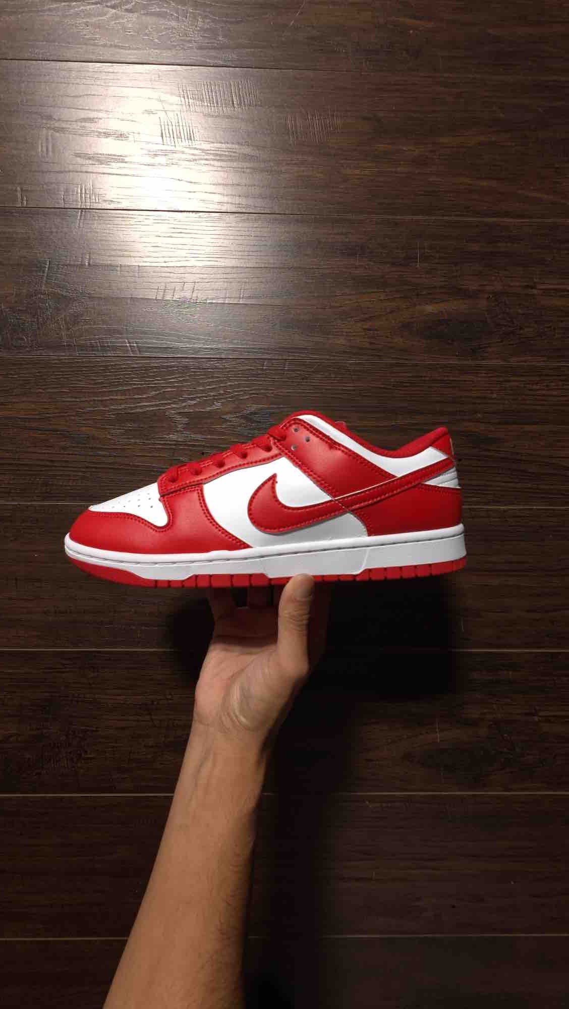 Nike Dunk Low SP St. John's [NEW] - 9.5 M