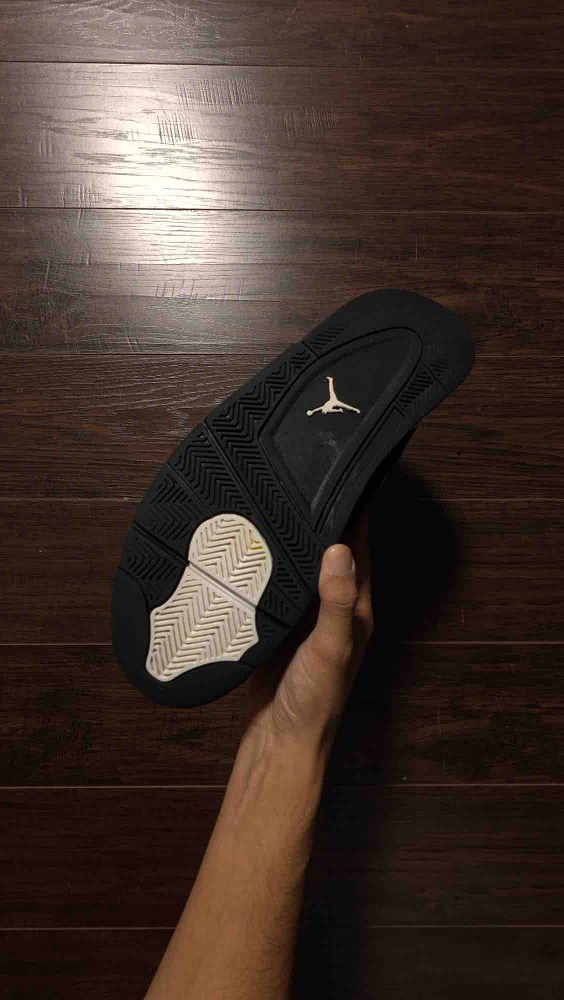 Jordan 4 Retro White Thunder [USED] - 11.5 M