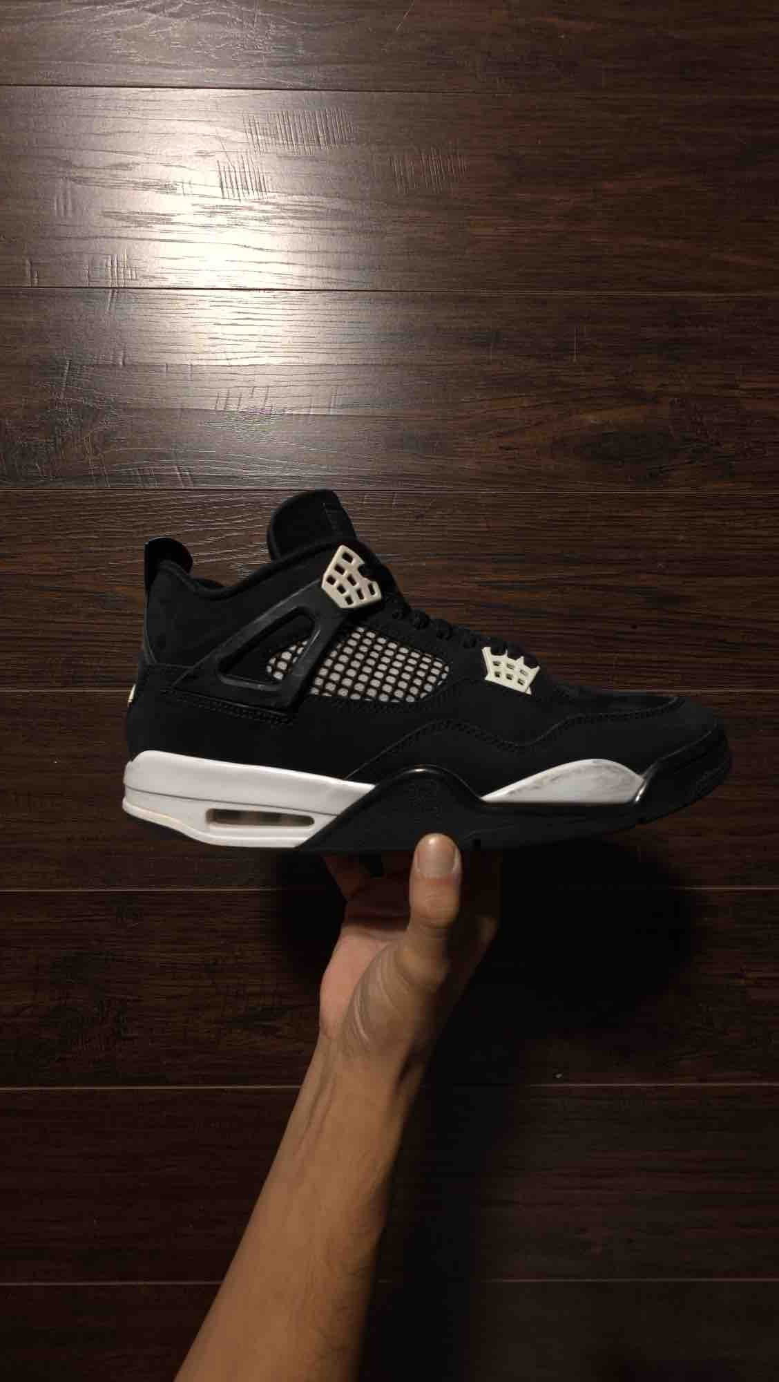 Jordan 4 Retro White Thunder [USED] - 11.5 M