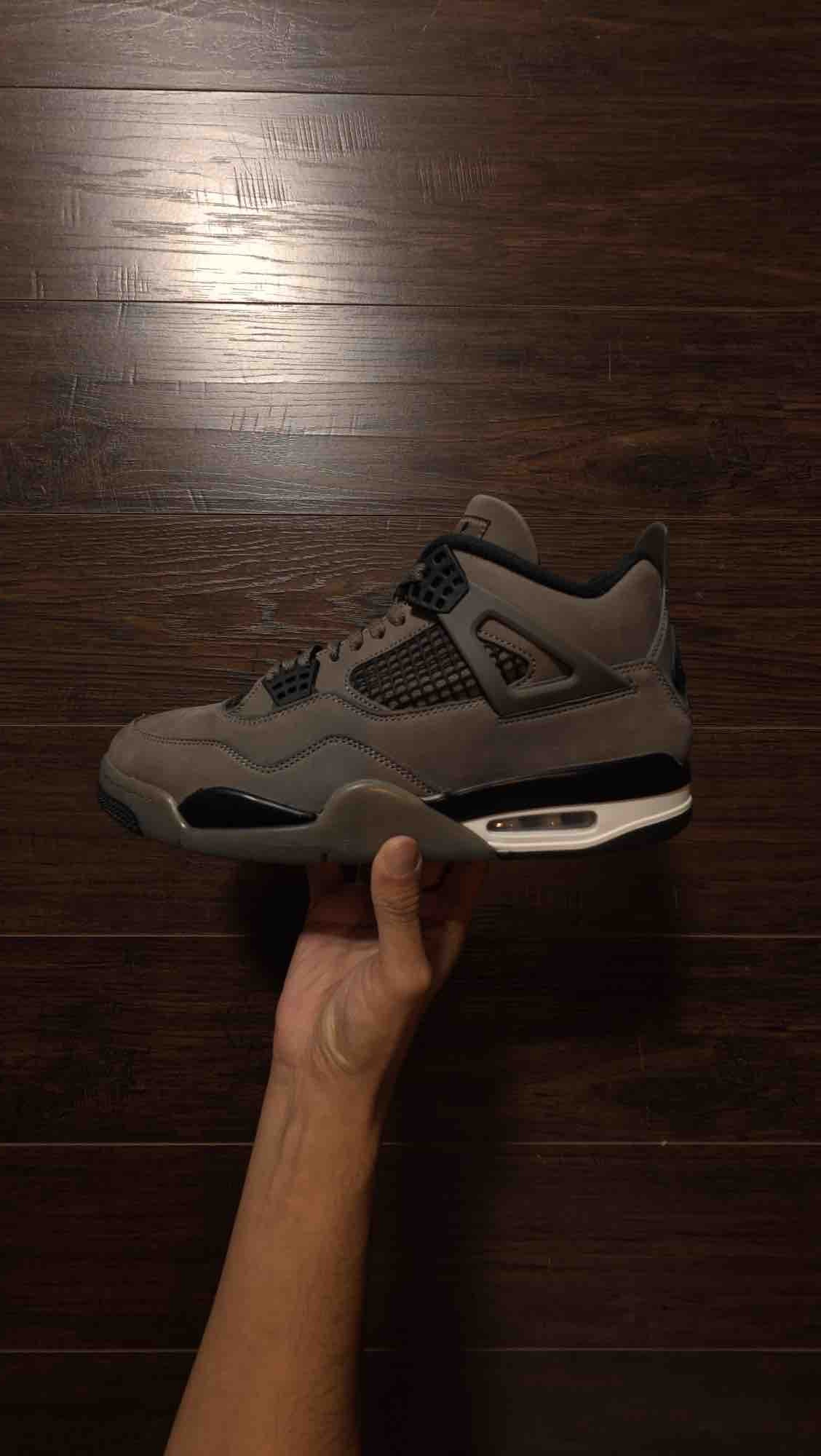 Jordan 4 Retro Cave Stone [USED] - 11 M
