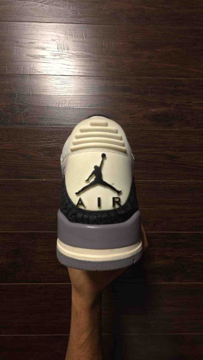 Jordan 3 Retro Cement Grey [USED] - 12 M