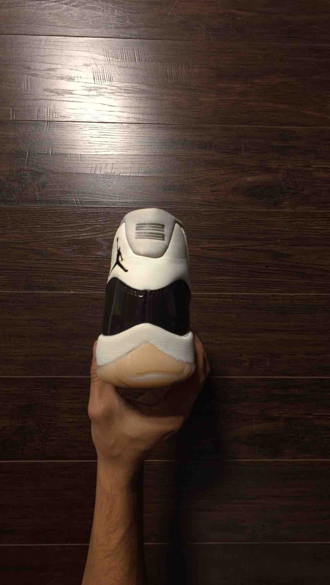 Jordan 11 Retro Neapolitan (Women's) [USED] - 6W