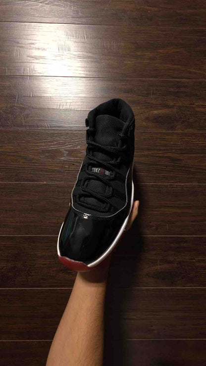 Jordan 11 Retro Playoffs Bred (2019) [USED] - 12 M