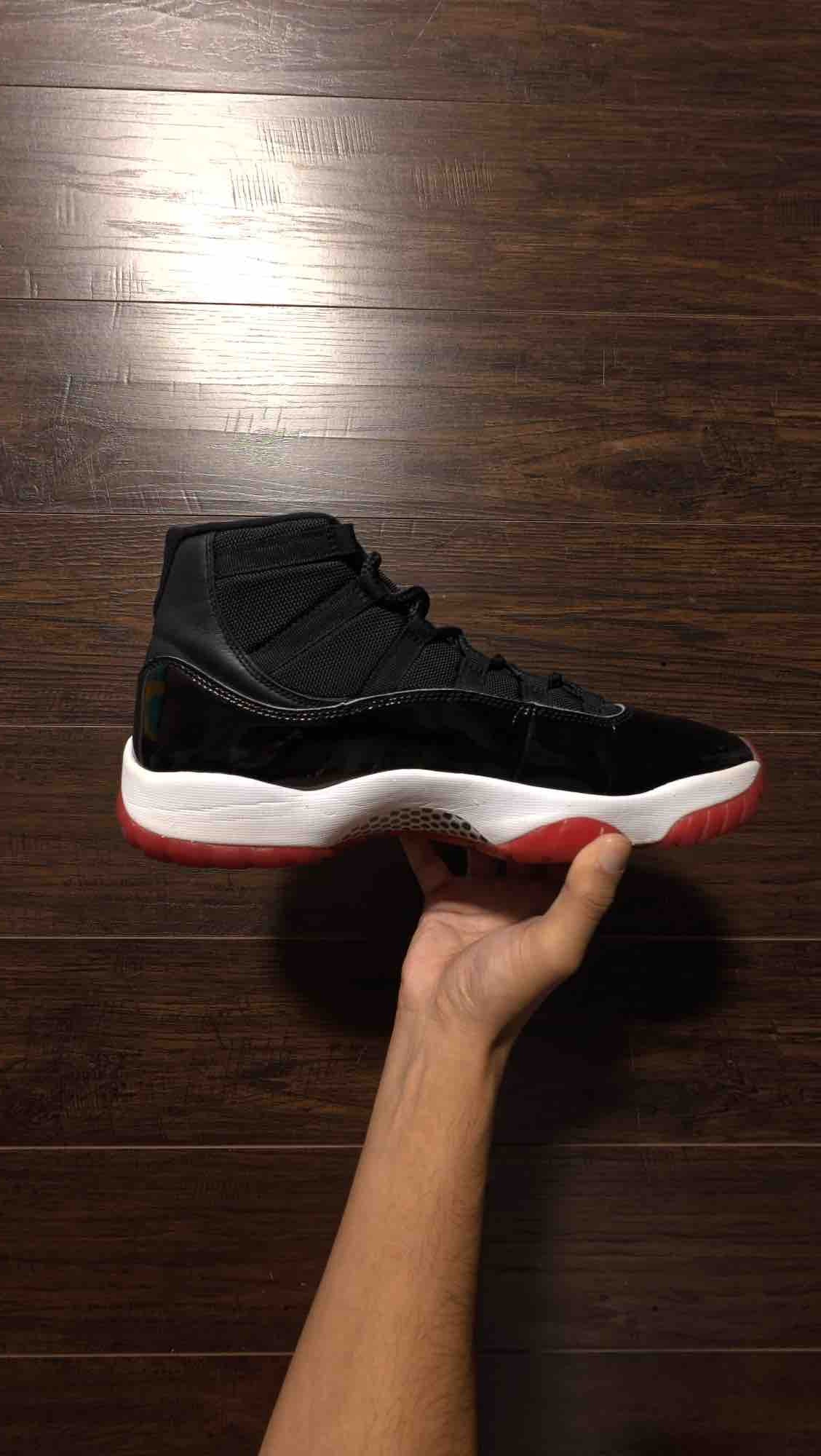 Jordan 11 Retro Playoffs Bred (2019) [USED] - 12 M