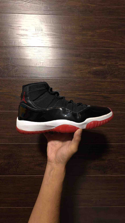 Jordan 11 Retro Playoffs Bred (2019) [USED] - 12 M