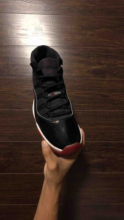 Jordan 11 Retro Playoffs Bred (2019) [USED] - 12 M